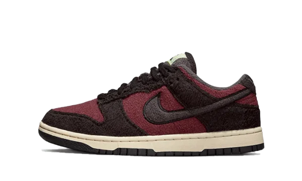 Nike Dunk Low SE Fleece Burgundy Crush