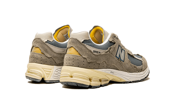 New Balance 2002R Protection Pack Mirage Grey – Image 2